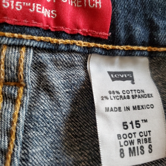 Jeans - Picture 3 of 4